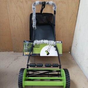 Hand push lawn mower